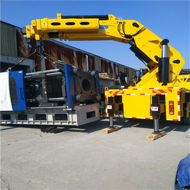 总口管理区 大吨位折臂吊出租费用解析：一小时租赁多少钱