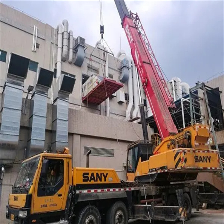 总口管理区租赁大型汽车吊，助力工程项目高效进行