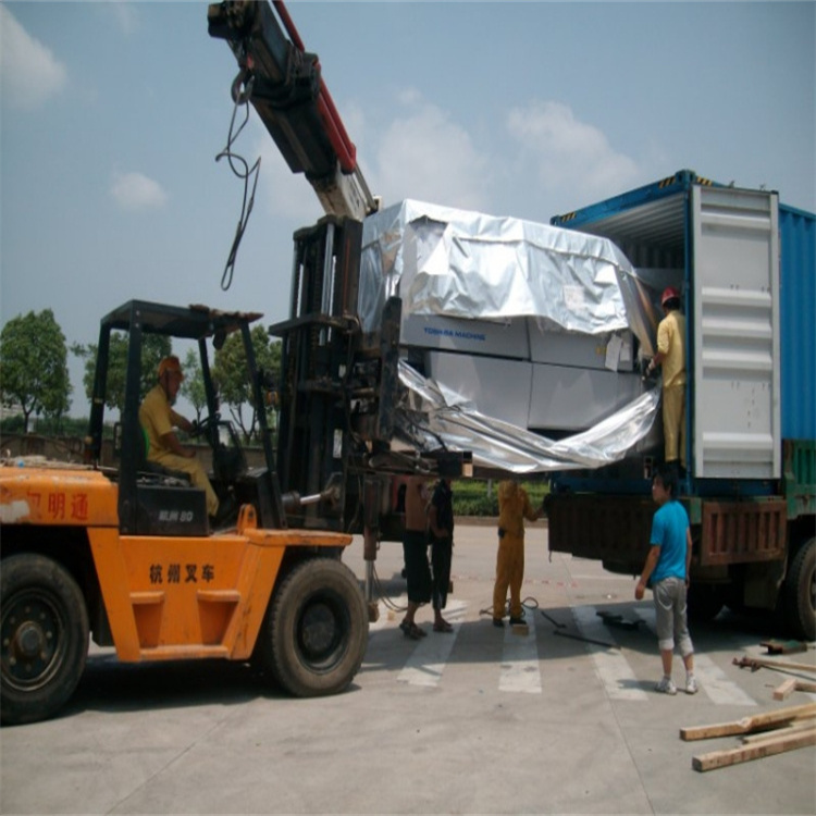 总口管理区随车吊12吨能吊多重