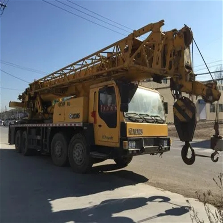 总口管理区哪里有专业吊车出租